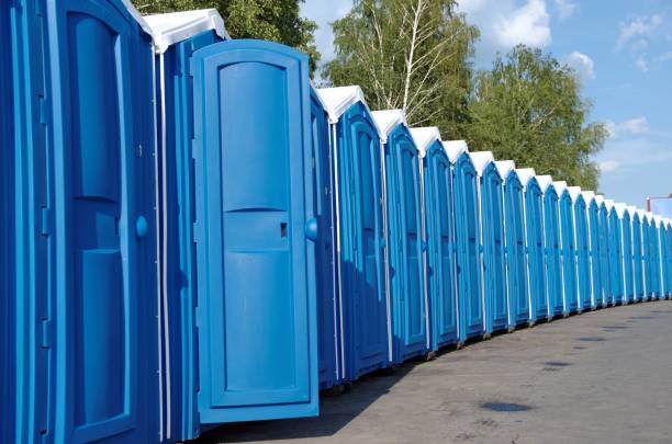 Best Portable restroom trailer rental  in Plains, KS